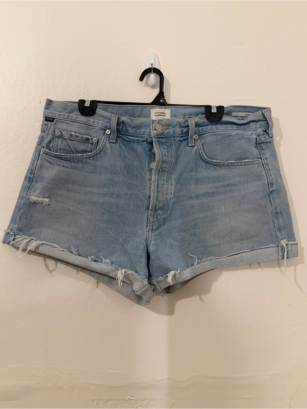 Citizens Of Humanity Light Wash Mid-Rise Frieda Denim Shorts